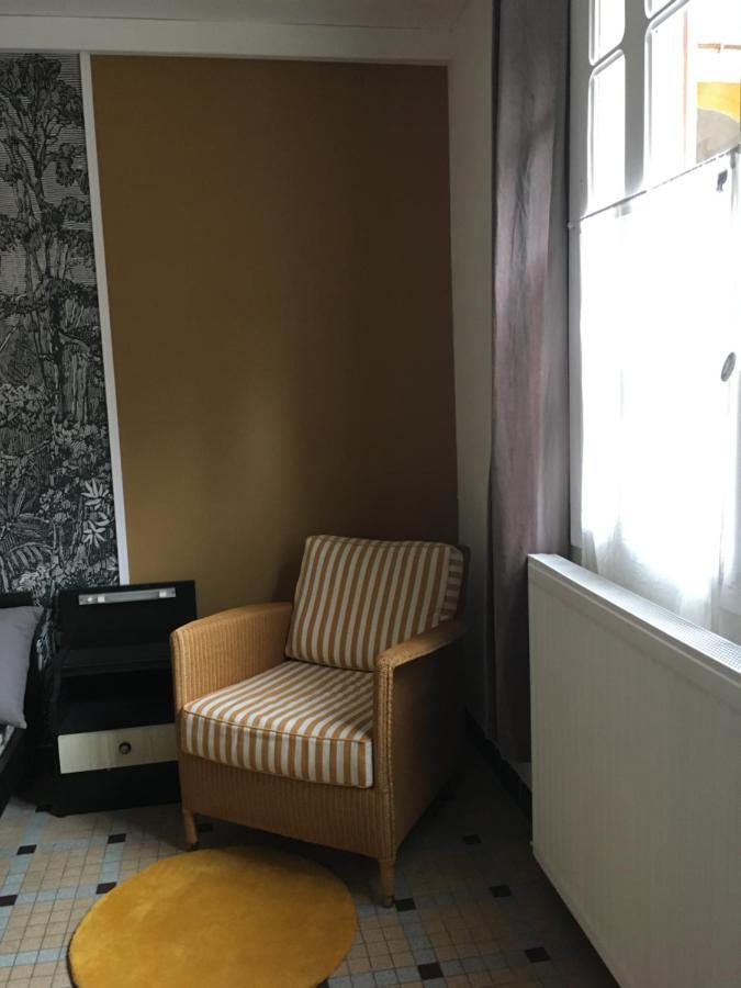 Charmant Appartement Sur Cour, Le Cerisier バニエール・ド・ビゴール エクステリア 写真